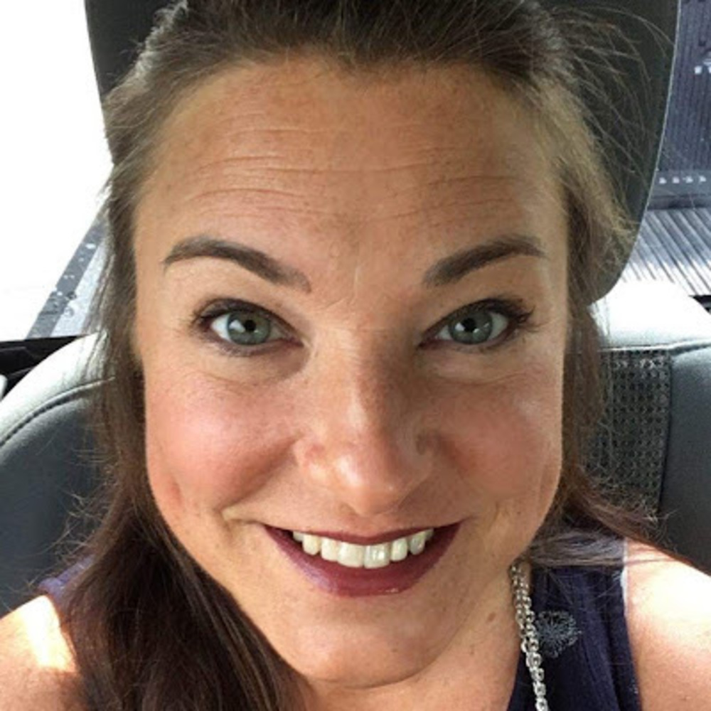 Meet your Posher, Jennifer